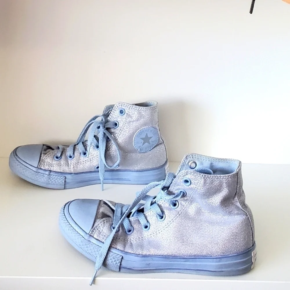 Converse high top tennis